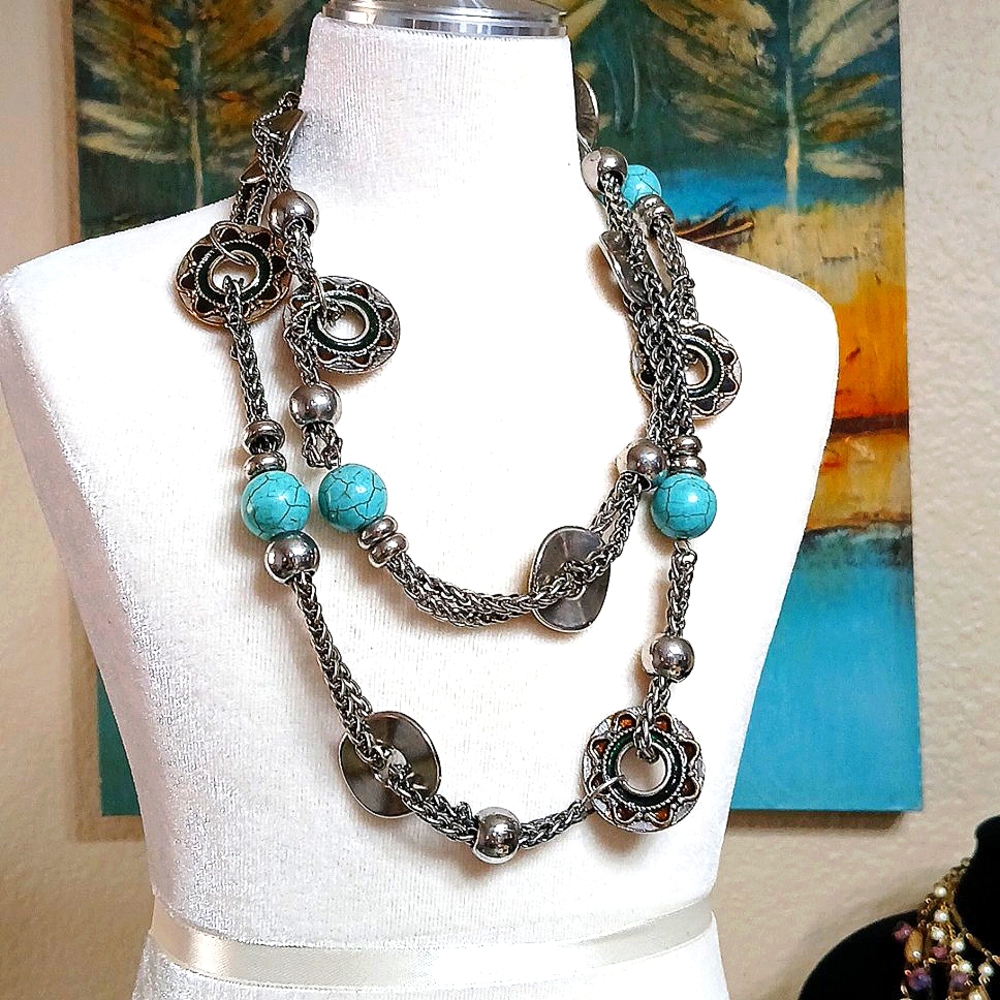 Turquoise Necklace - Picture 6 of 6